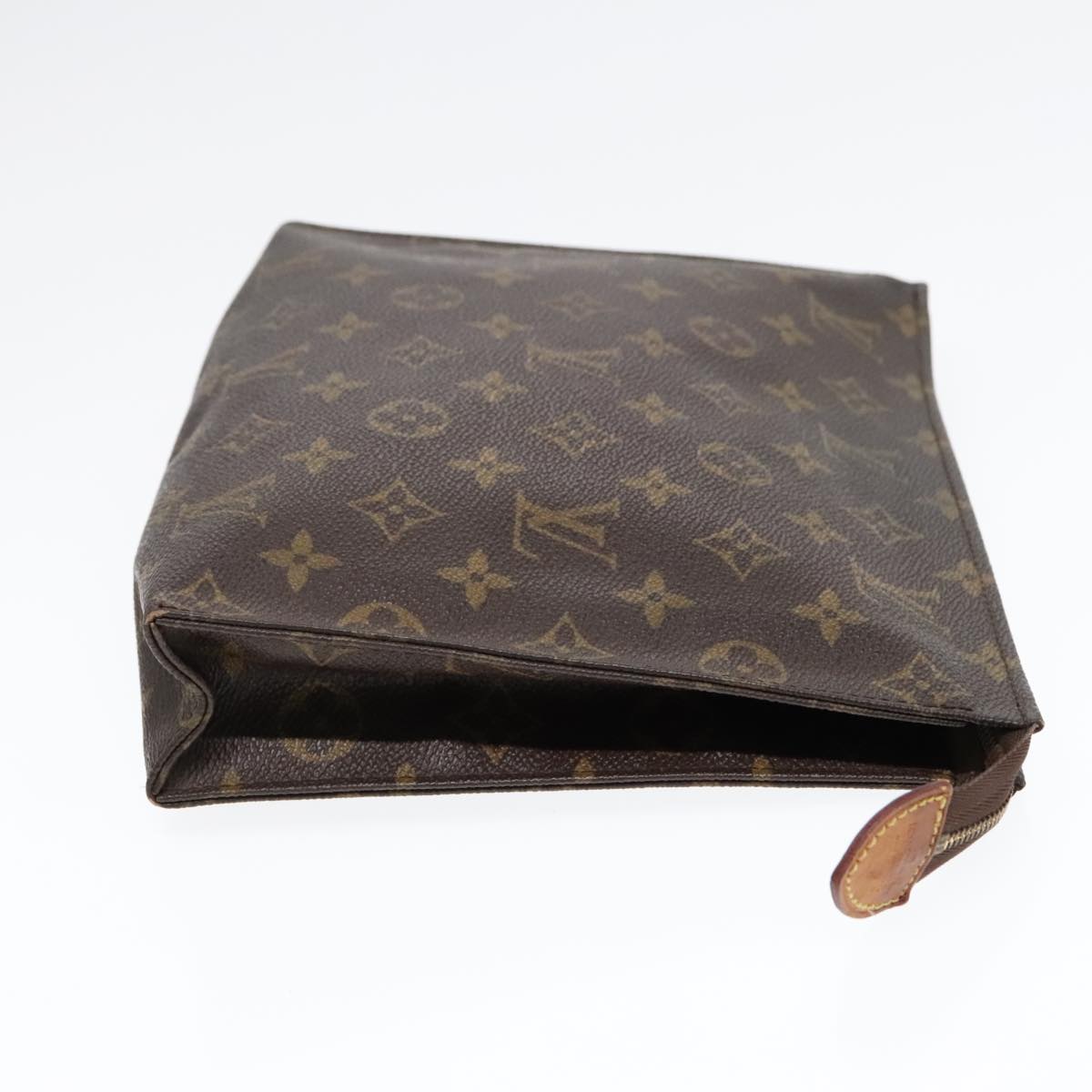 LOUIS VUITTON Monogram Poche Toilette 26 Pouch M47542 LV Auth 94049