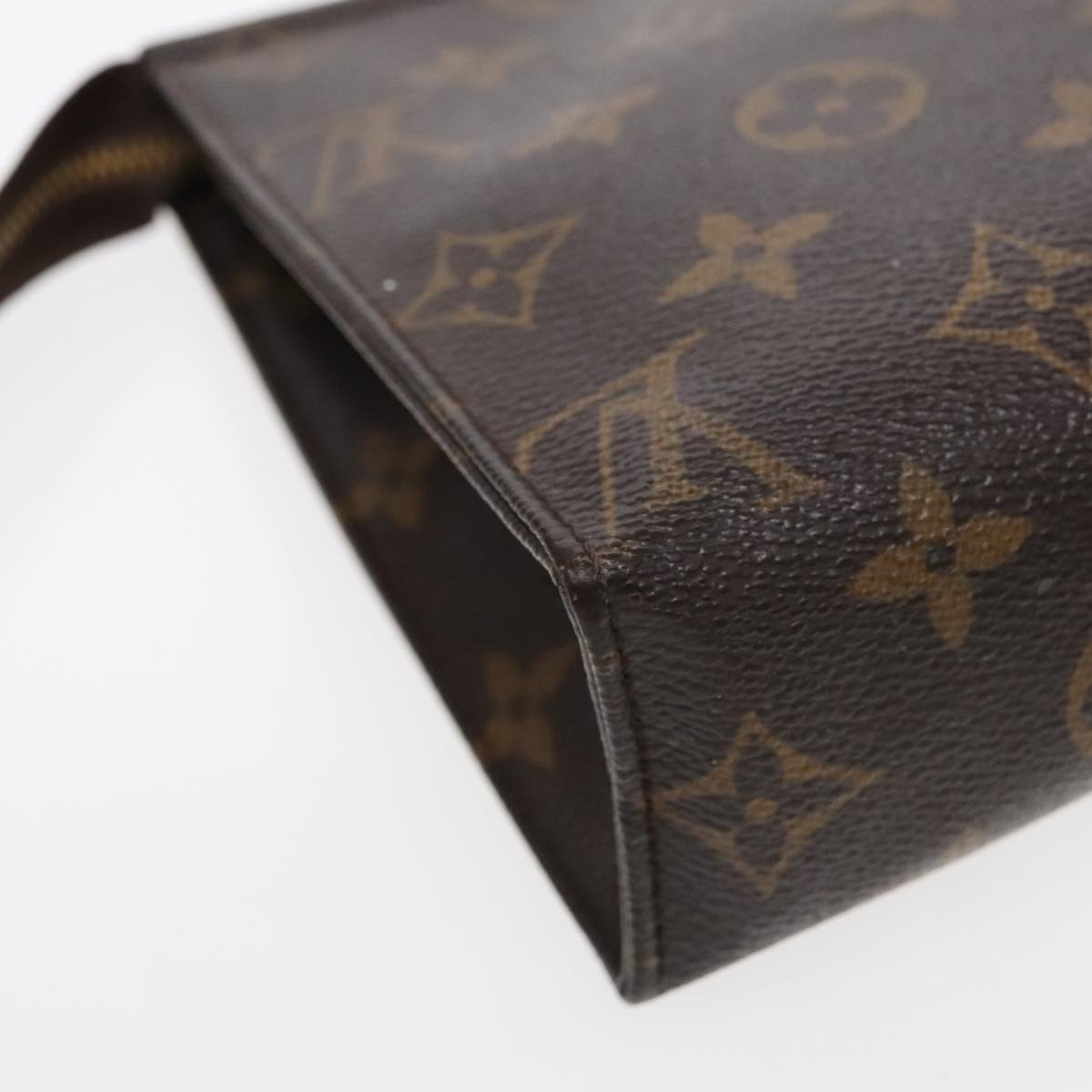 LOUIS VUITTON Monogram Poche Toilette 19 Pouch M47544 LV Auth 94101