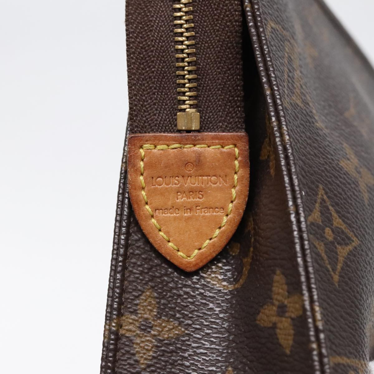 LOUIS VUITTON Monogram Poche Toilette 19 Pouch M47544 LV Auth 94101