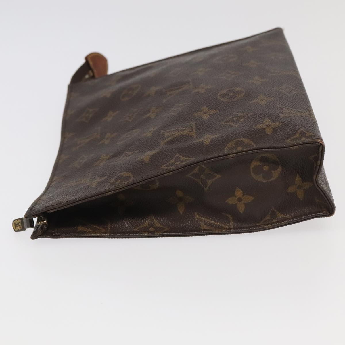 LOUIS VUITTON Monogram Poche Toilette 26 Pouch M47542 LV Auth 94102