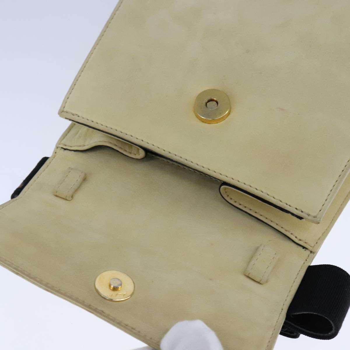 Salvatore Ferragamo Hand Bag Suede 2way Beige Auth 94147