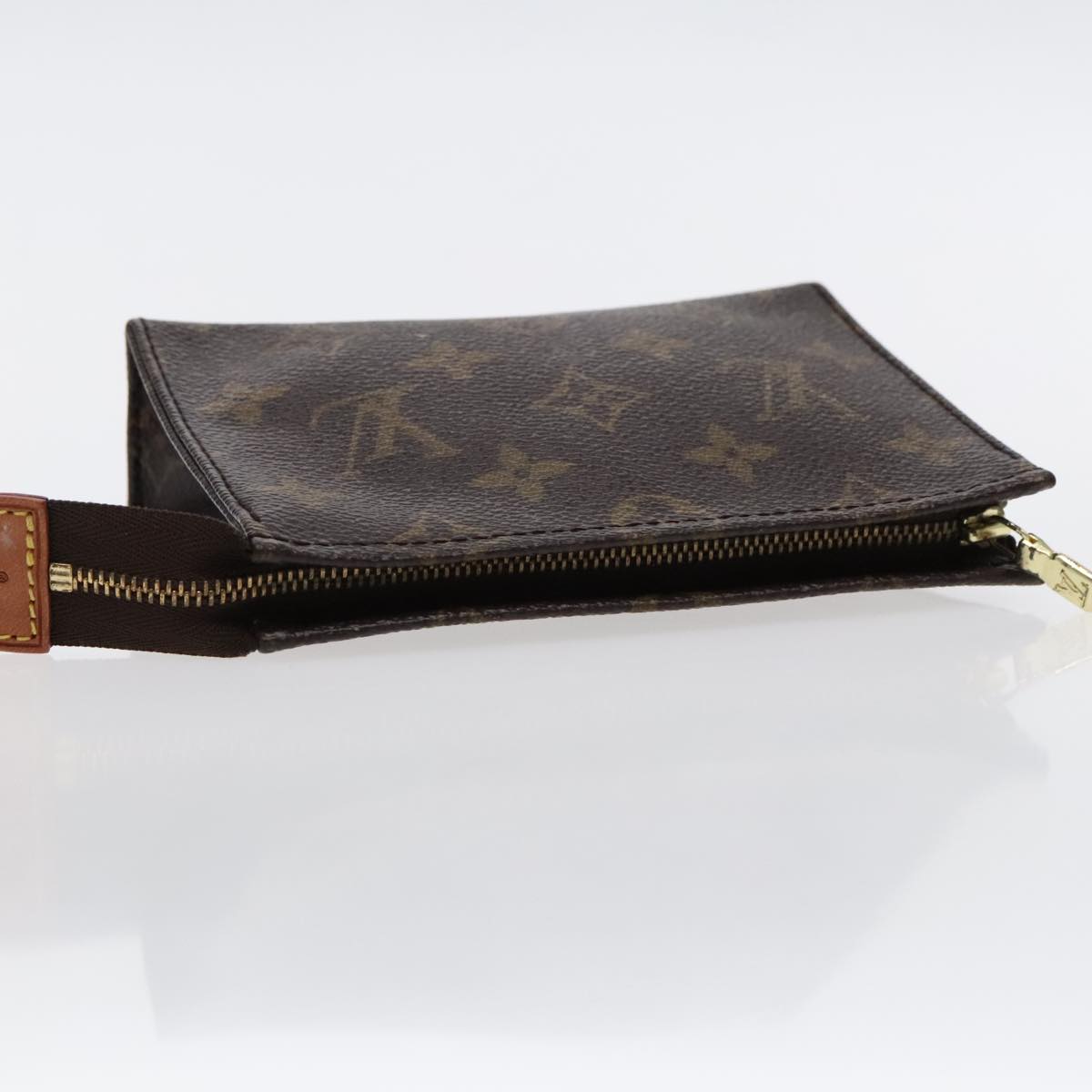 LOUIS VUITTON Monogram Poche Toilette 19 Pouch M47544 LV Auth 94164