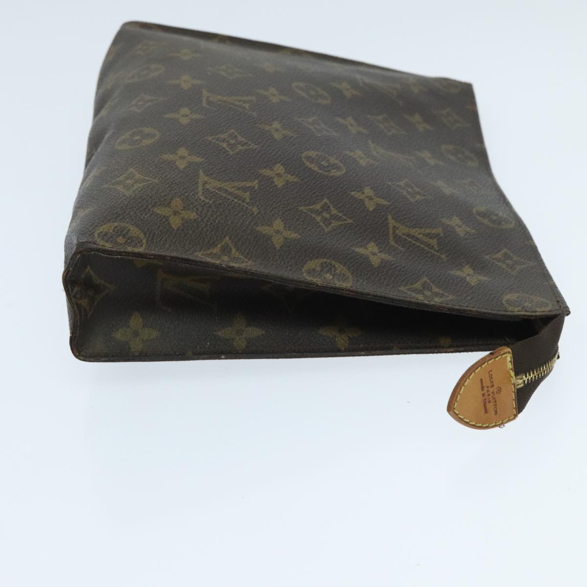 LOUIS VUITTON Monogram Poche Toilette 26 Pouch M47542 LV Auth 94171