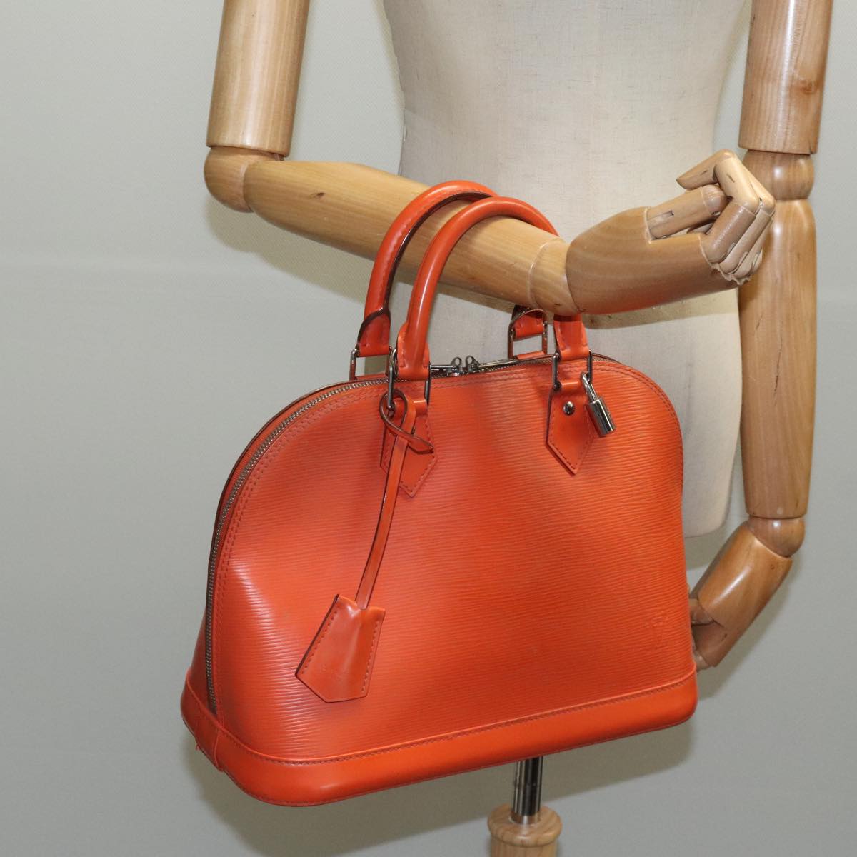 LOUIS VUITTON Epi Alma PM Hand Bag Orange Pimon M40623 LV Auth 94223