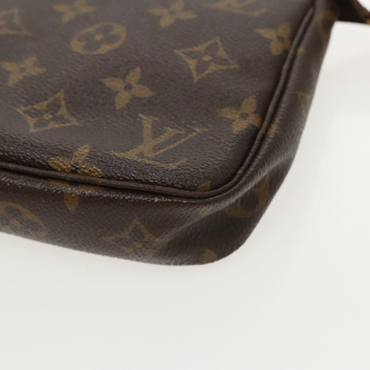 LOUIS VUITTON Monogram Pochette Accessoires Pouch M51980 LV Auth 94277