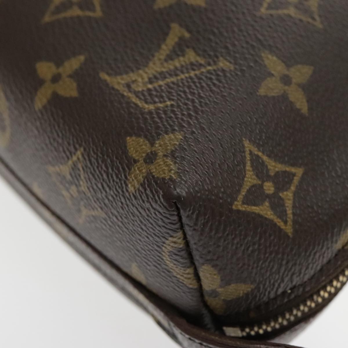 LOUIS VUITTON Monogram Trousse Demi Ronde Cosmetic Pouch M47520 LV Auth 94326