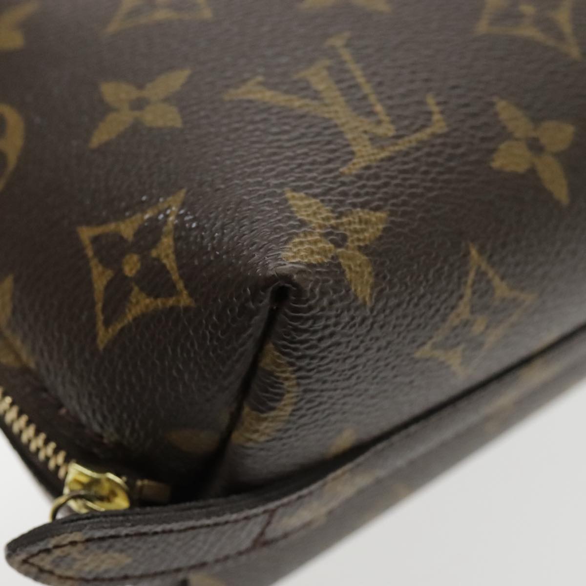 LOUIS VUITTON Monogram Trousse Demi Ronde Cosmetic Pouch M47520 LV Auth 94327