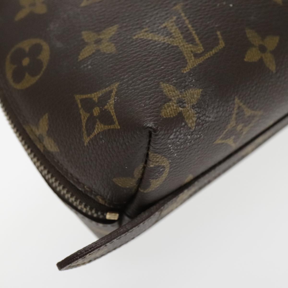 LOUIS VUITTON Monogram Trousse Demi Ronde Cosmetic Pouch M47520 LV Auth 94328