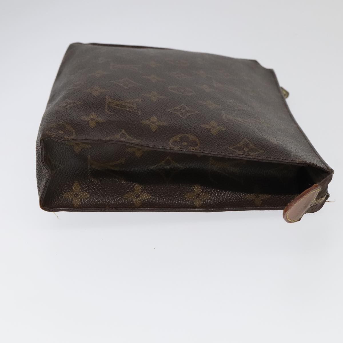 LOUIS VUITTON Monogram Poche Toilette 26 Pouch M47542 LV Auth 94330