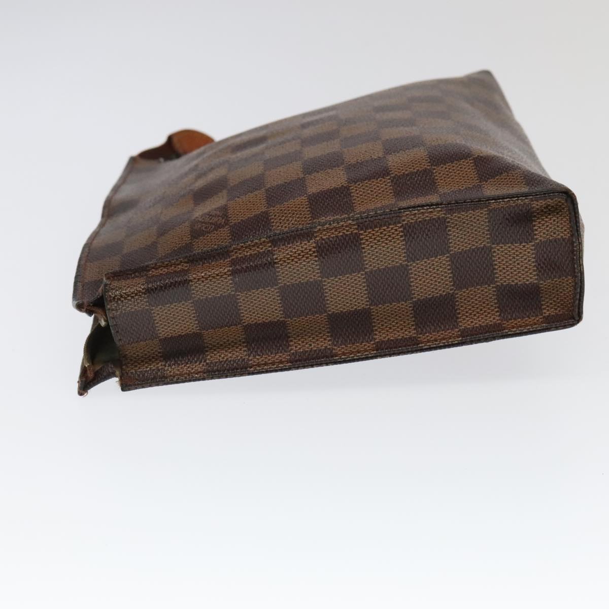 LOUIS VUITTON Damier Ebene Poche Toilette 26 Pouch N47543 LV Auth 94331