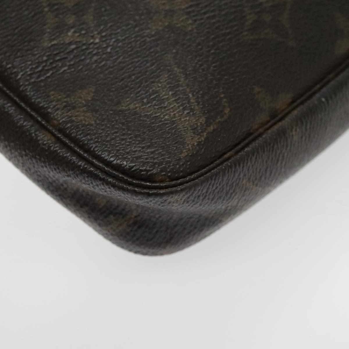 LOUIS VUITTON Monogram Pochette Accessoires Pouch M51980 LV Auth 94359