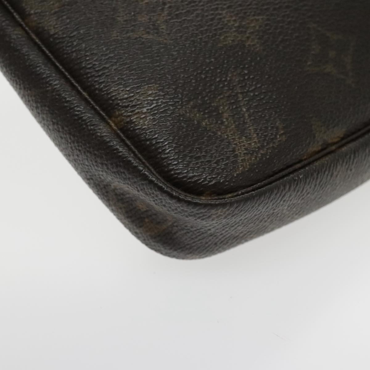 LOUIS VUITTON Monogram Pochette Accessoires Pouch M51980 LV Auth 94359