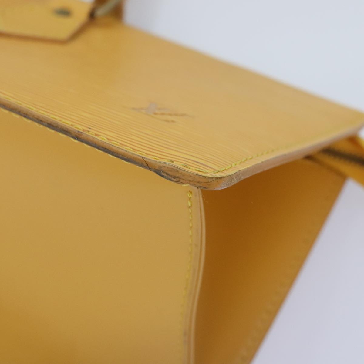 LOUIS VUITTON Epi Sac Triangle Hand Bag Yellow M52099 LV Auth 94369