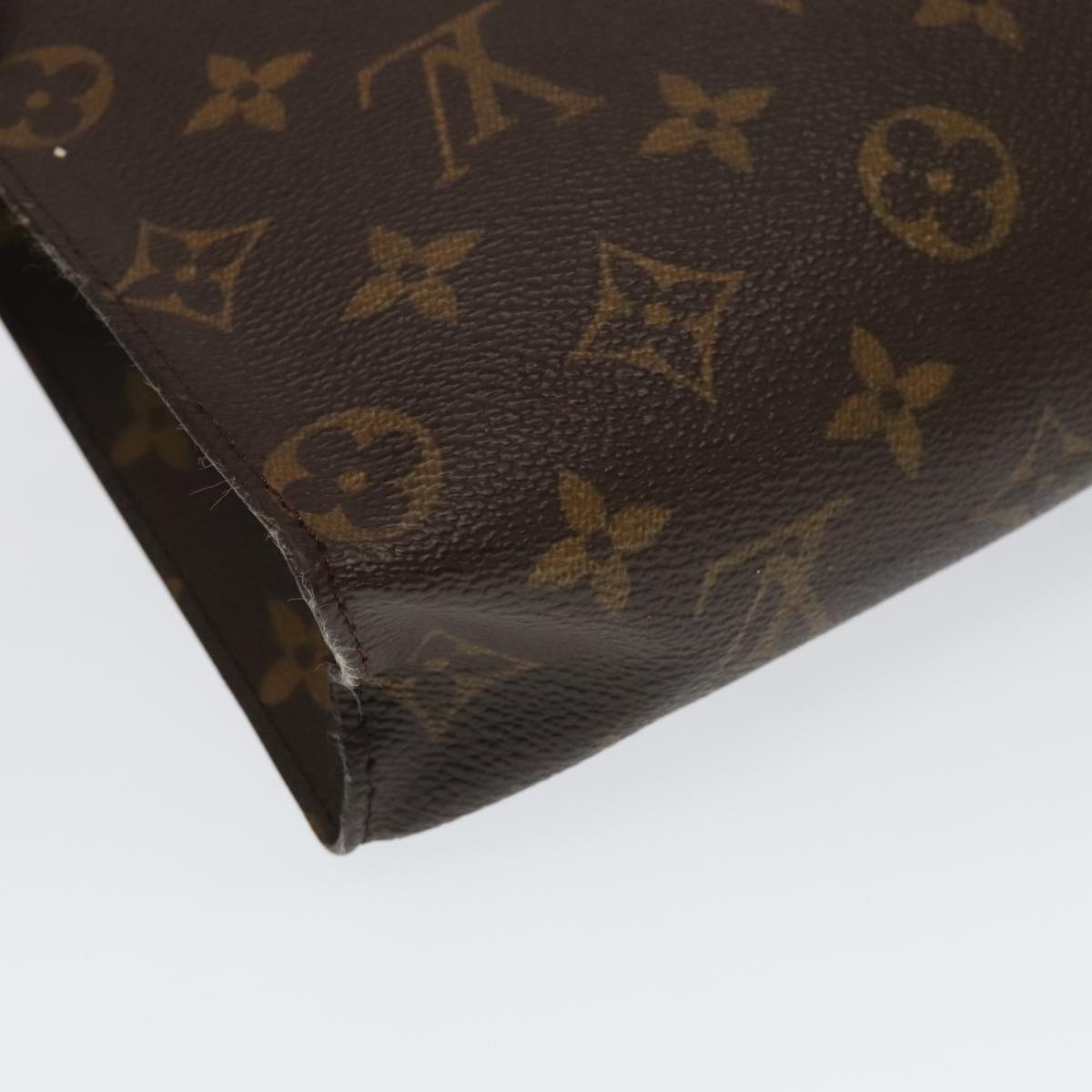 LOUIS VUITTON Monogram Poche Toilette 26 Pouch M47542 LV Auth 94374