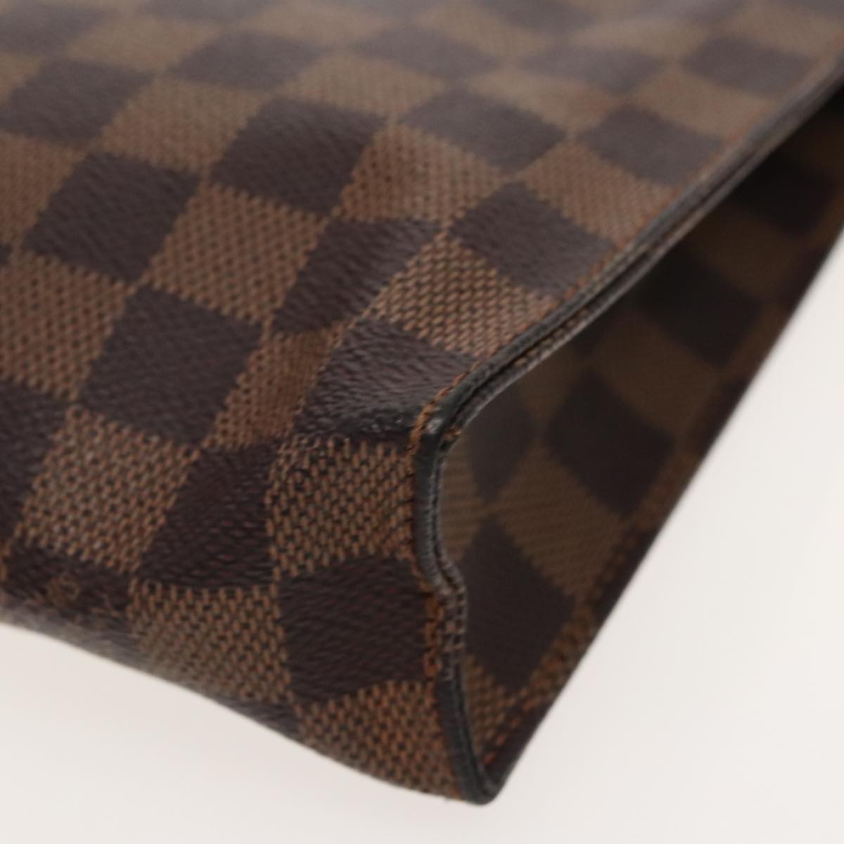 LOUIS VUITTON Damier Ebene Poche Toilette 26 Pouch N47543 LV Auth 94387