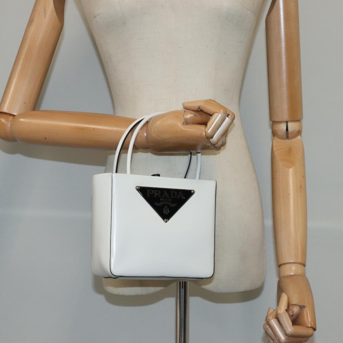 PRADA Hand Bag Leather White Auth 94403A