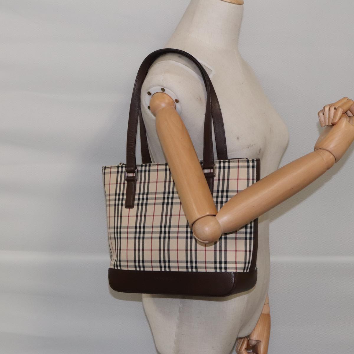 BURBERRY Nova Check Hand Bag Canvas Leather Beige Brown Silver Auth 94410