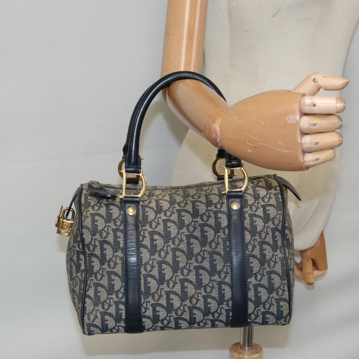 Christian Dior Trotter Canvas Hand Bag Navy Gold Auth 94425