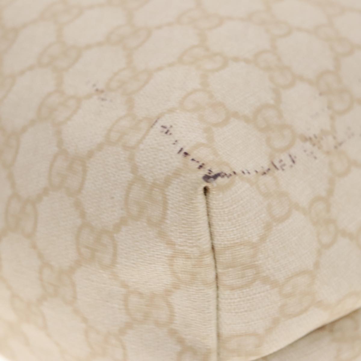 GUCCI GG Supreme Tote Bag PVC Leather Gold White 189896 Auth 94448