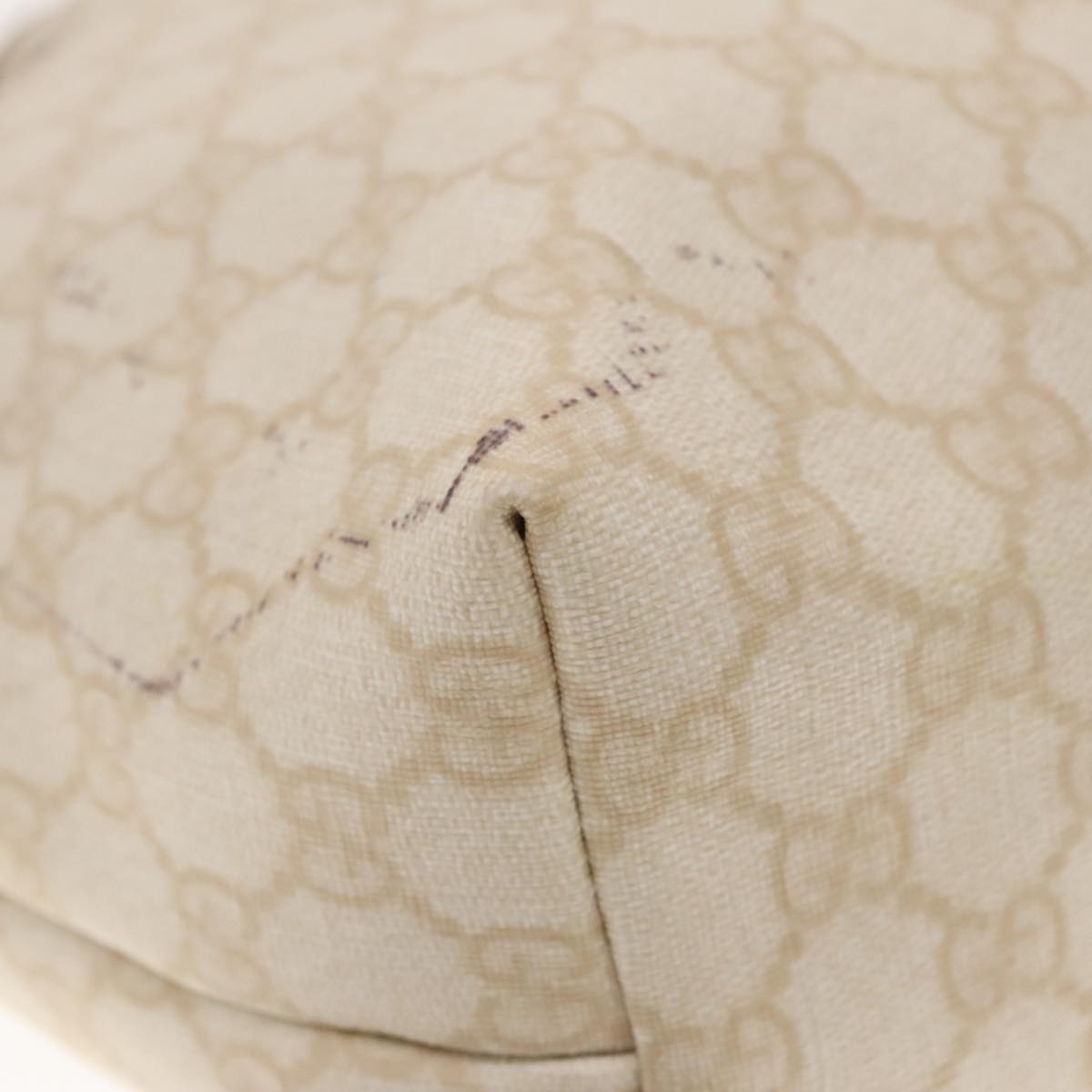 GUCCI GG Supreme Tote Bag PVC Leather Gold White 189896 Auth 94448