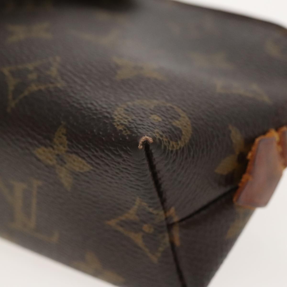 LOUIS VUITTON Monogram Pochette Cosmetic PM Cosmetic Pouch M47515 LV Auth 94476