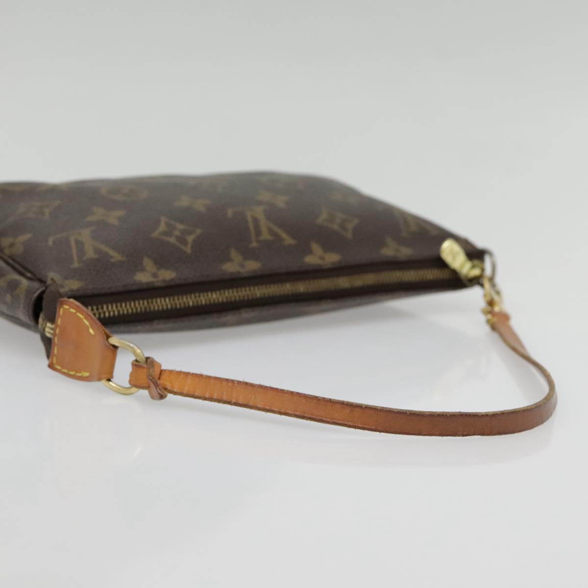 LOUIS VUITTON Monogram Pochette Accessoires Pouch M51980 LV Auth 94522