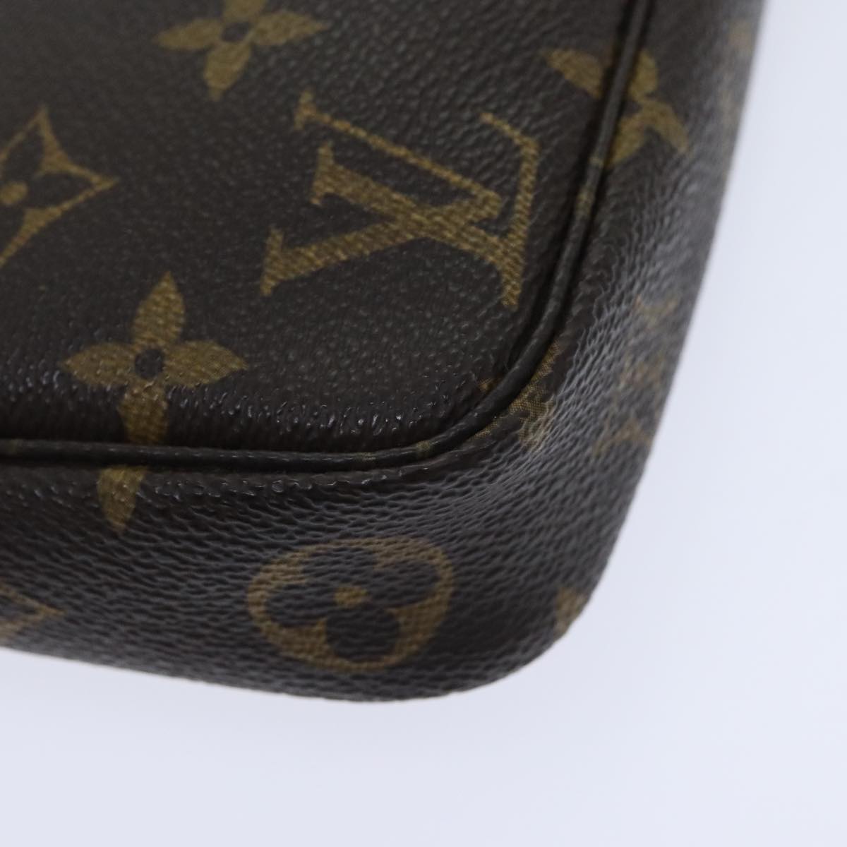 LOUIS VUITTON Monogram Pochette Accessoires Pouch M51980 LV Auth 94527