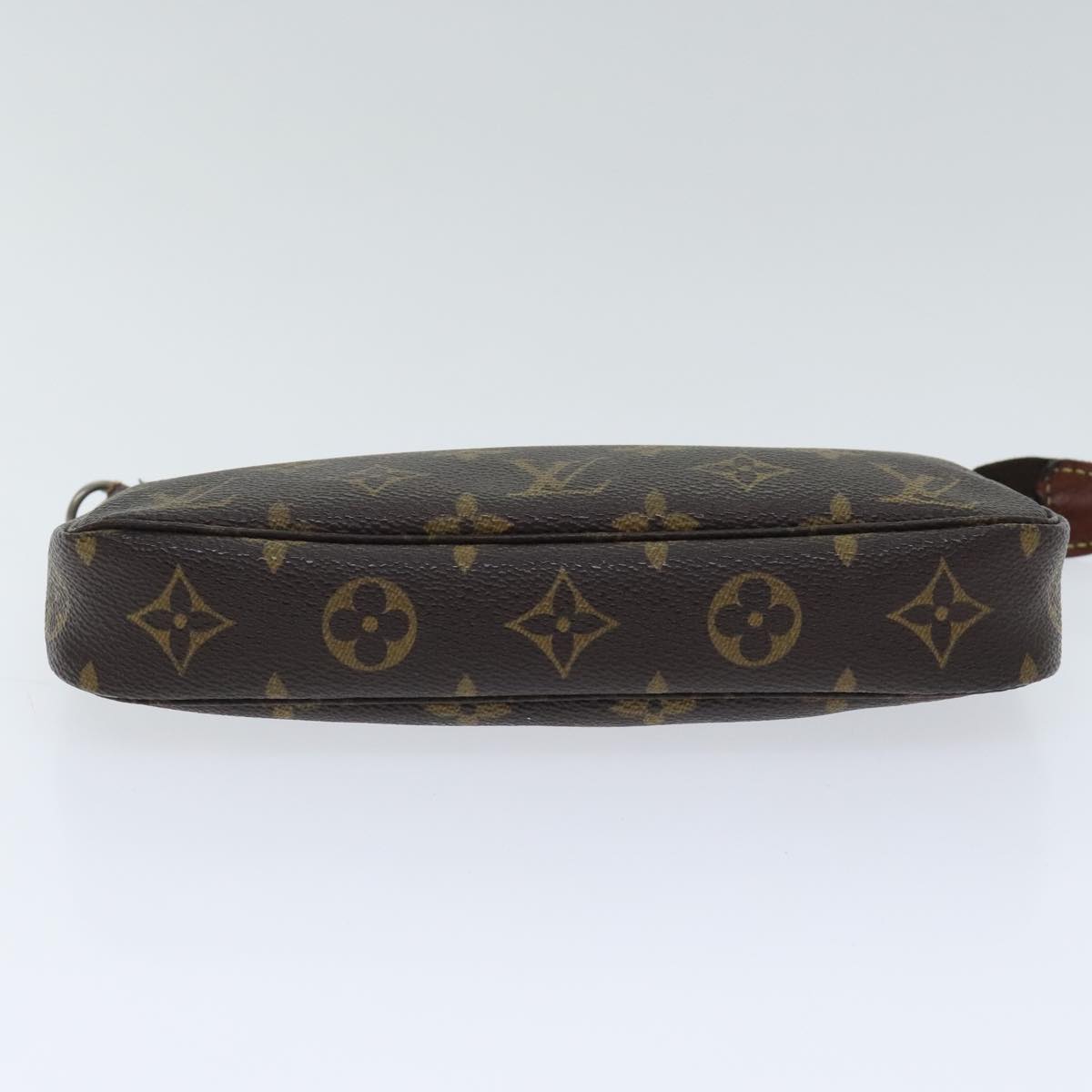 LOUIS VUITTON Monogram Pochette Accessoires Pouch M51980 LV Auth 94527