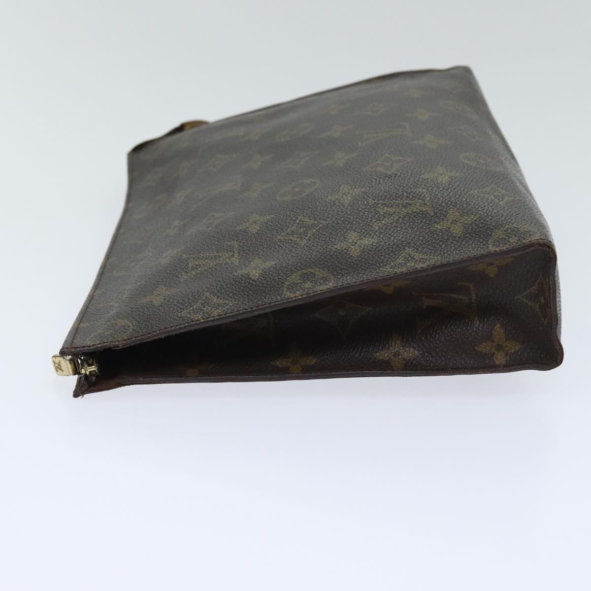 LOUIS VUITTON Monogram Poche Toilette 26 Pouch M47542 LV Auth 94537