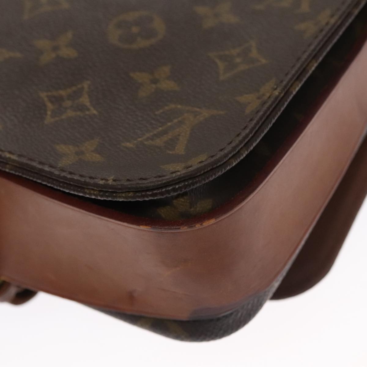 LOUIS VUITTON Monogram Cartouchiere MM Shoulder Bag M51253 LV Auth 94558