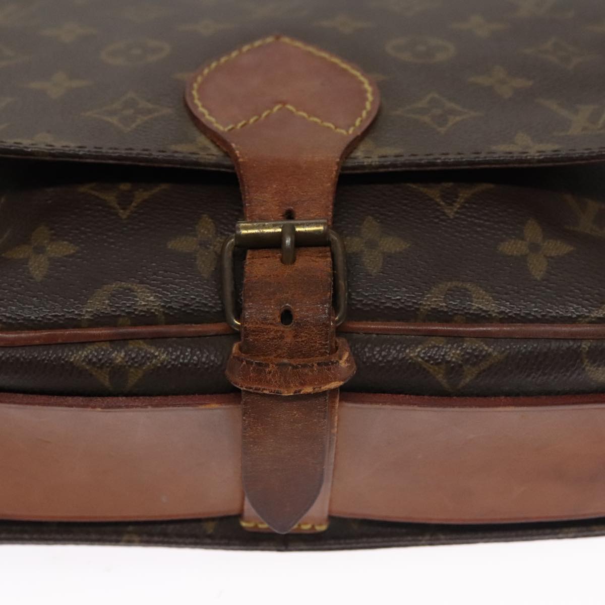 LOUIS VUITTON Monogram Cartouchiere MM Shoulder Bag M51253 LV Auth 94558