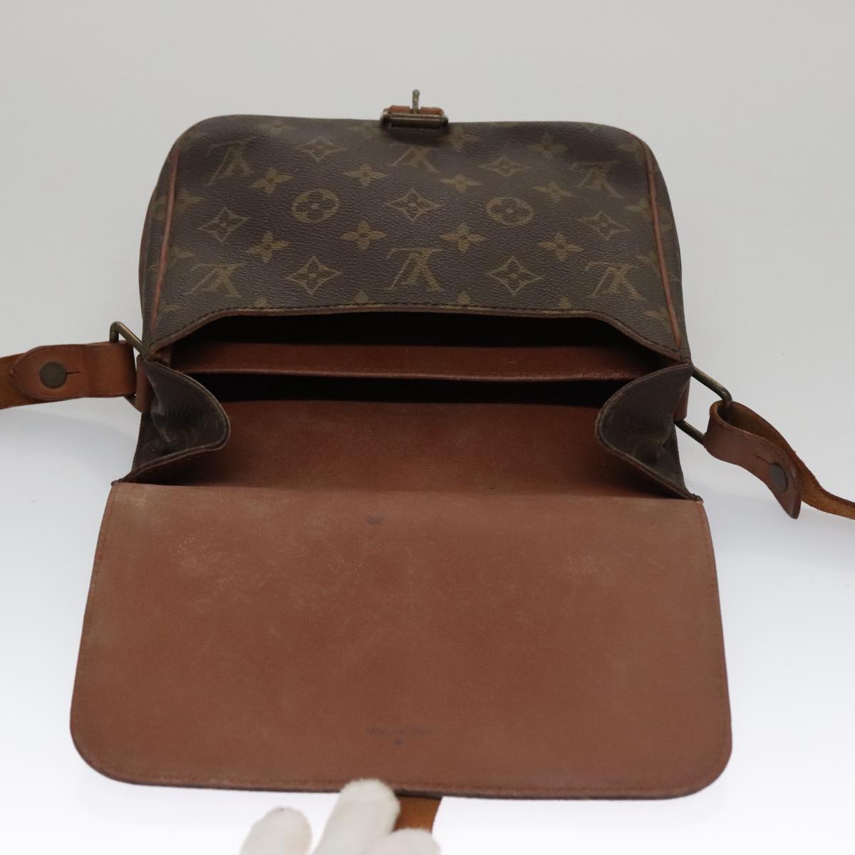 LOUIS VUITTON Monogram Cartouchiere MM Shoulder Bag M51253 LV Auth 94558