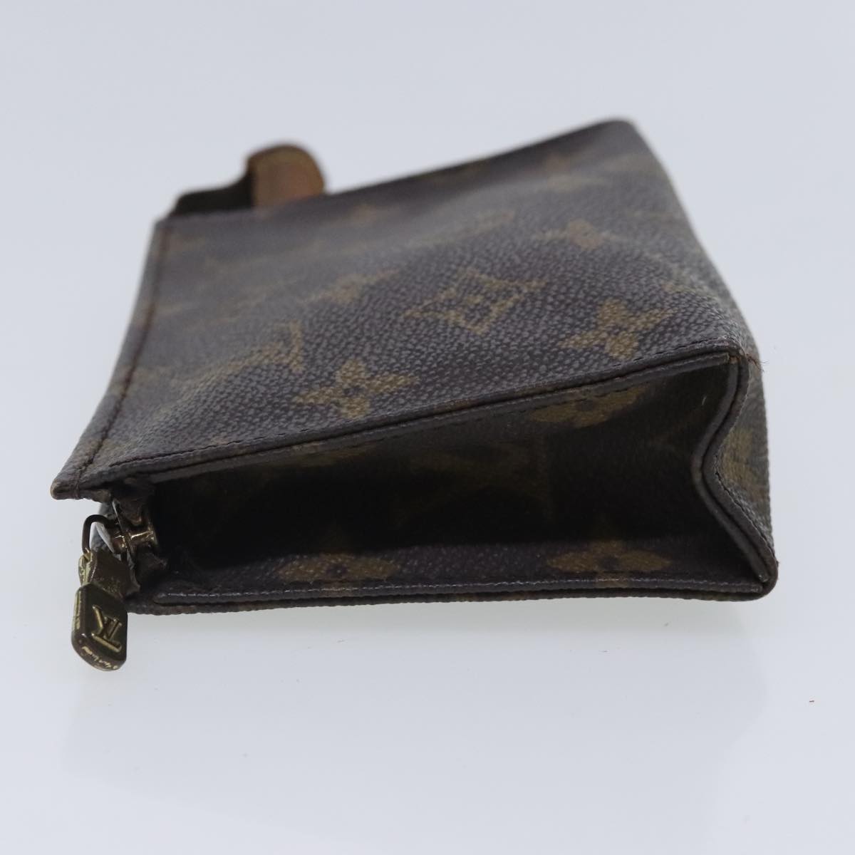 LOUIS VUITTON Monogram Poche Toilette 15 Pouch M47546 LV Auth 94731