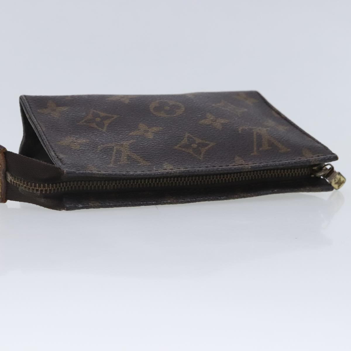 LOUIS VUITTON Monogram Poche Toilette 15 Pouch M47546 LV Auth 94731