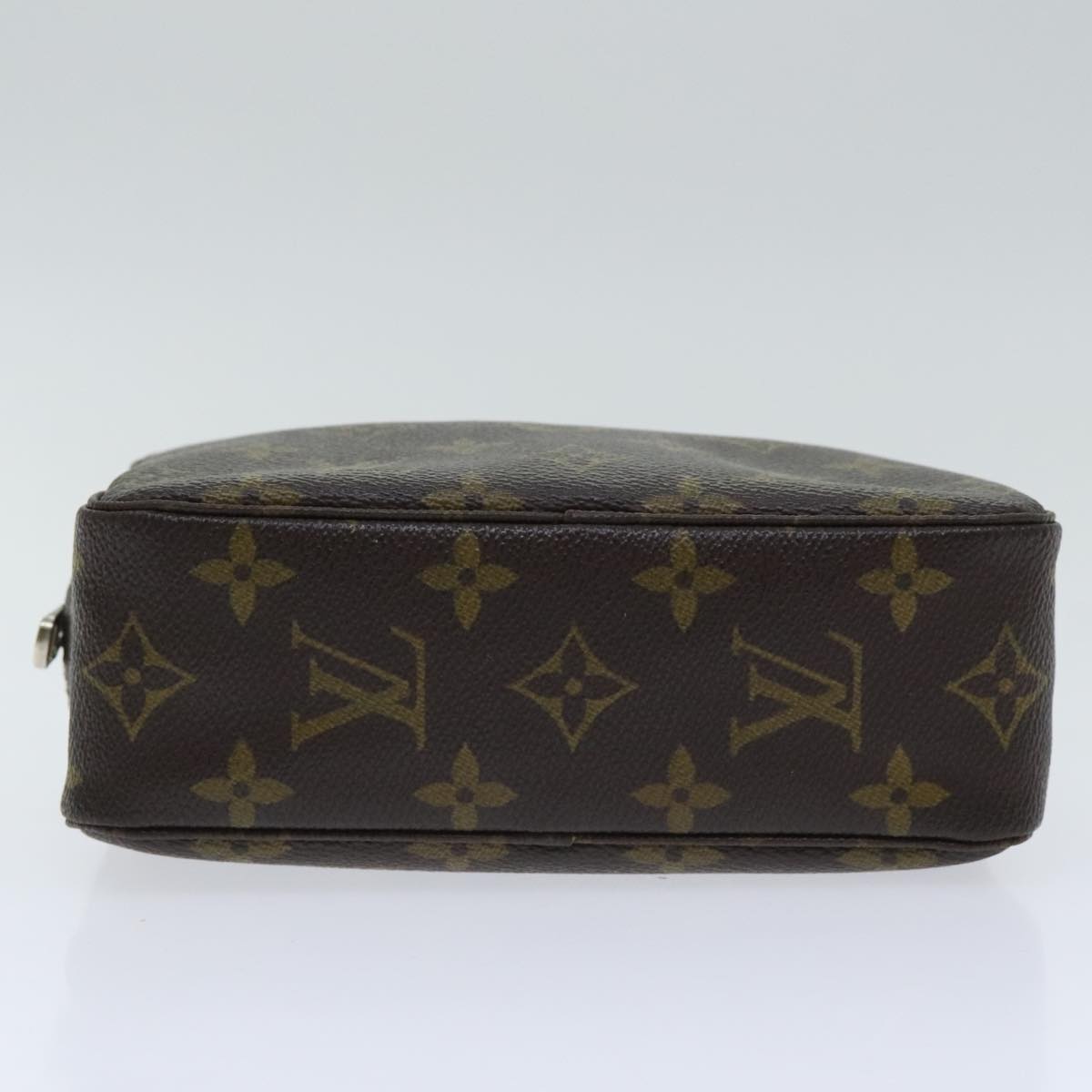 LOUIS VUITTON Monogram Trousse Toilette 18 Pouch M47526 LV Auth 94917