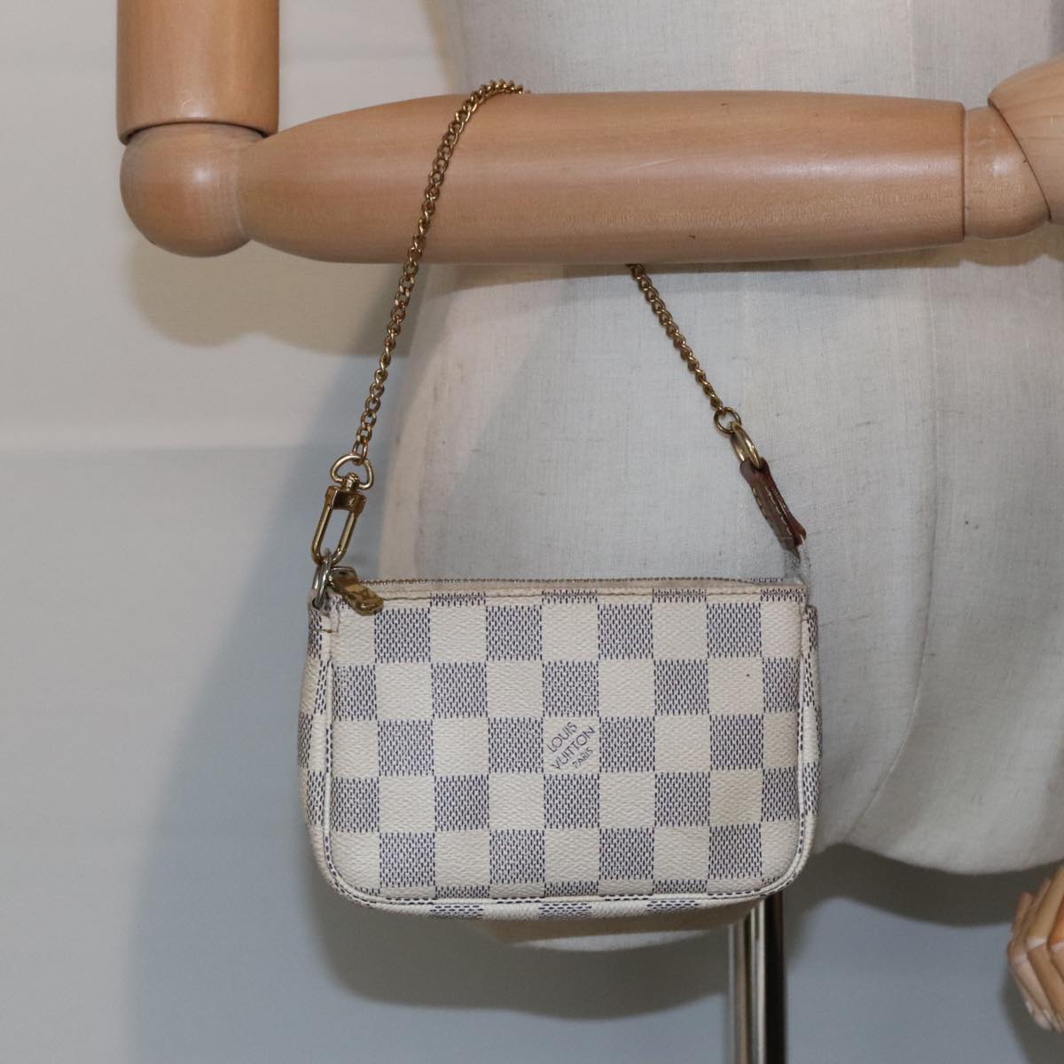 LOUIS VUITTON Damier Azur Mini Pochette Accessoires Pouch N63005 LV Auth 94931