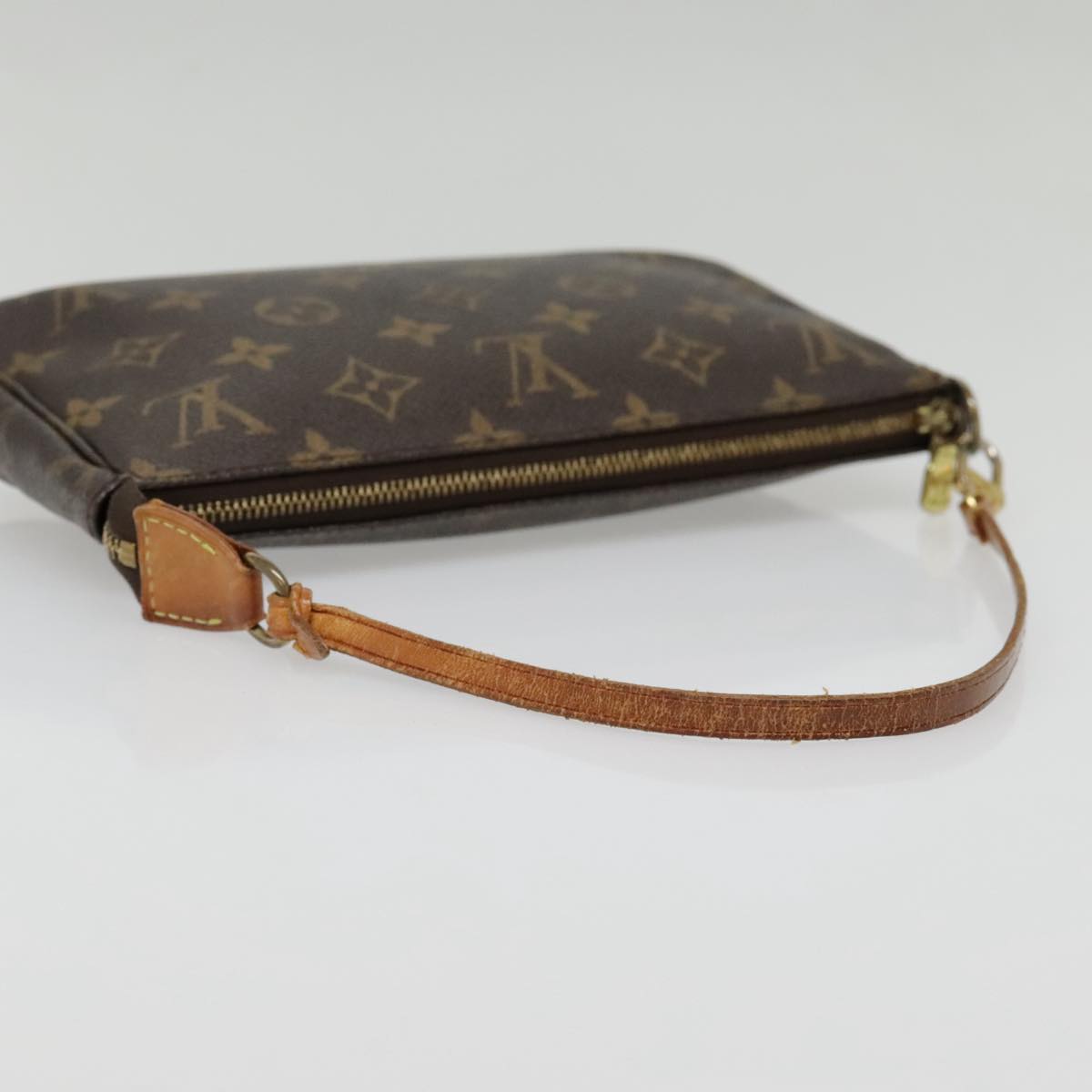 LOUIS VUITTON Monogram Pochette Accessoires Pouch M51980 LV Auth 94935