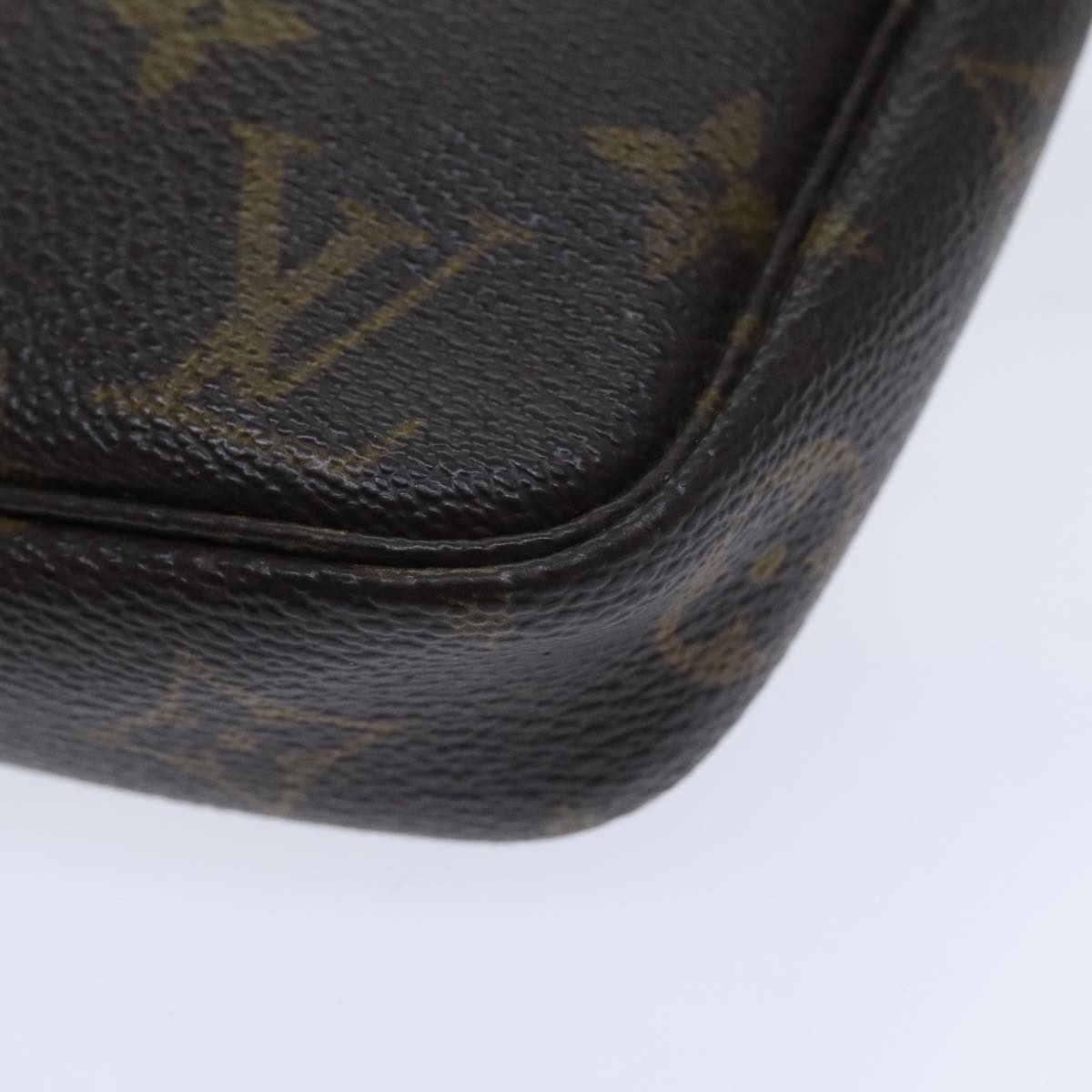 LOUIS VUITTON Monogram Pochette Accessoires Pouch M51980 LV Auth 94938