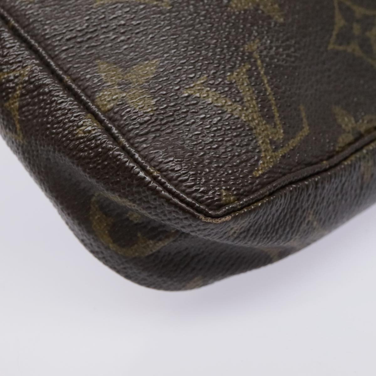 LOUIS VUITTON Monogram Pochette Accessoires Pouch M51980 LV Auth 94940