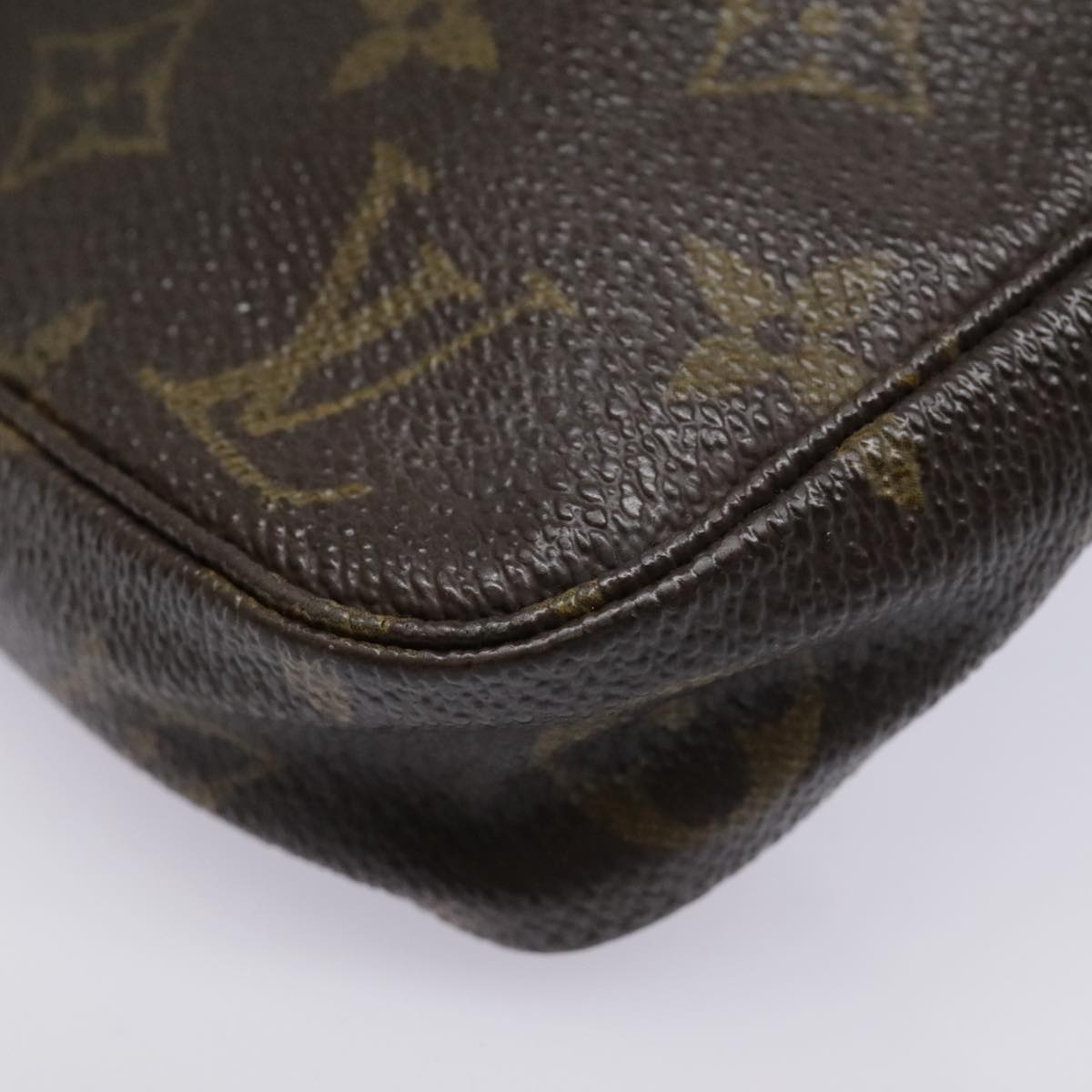 LOUIS VUITTON Monogram Pochette Accessoires Pouch M51980 LV Auth 94940