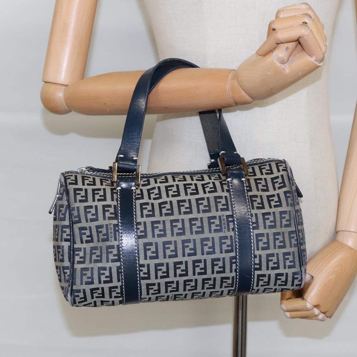 FENDI Zucchino Canvas Hand Bag Navy Silver Auth 94977
