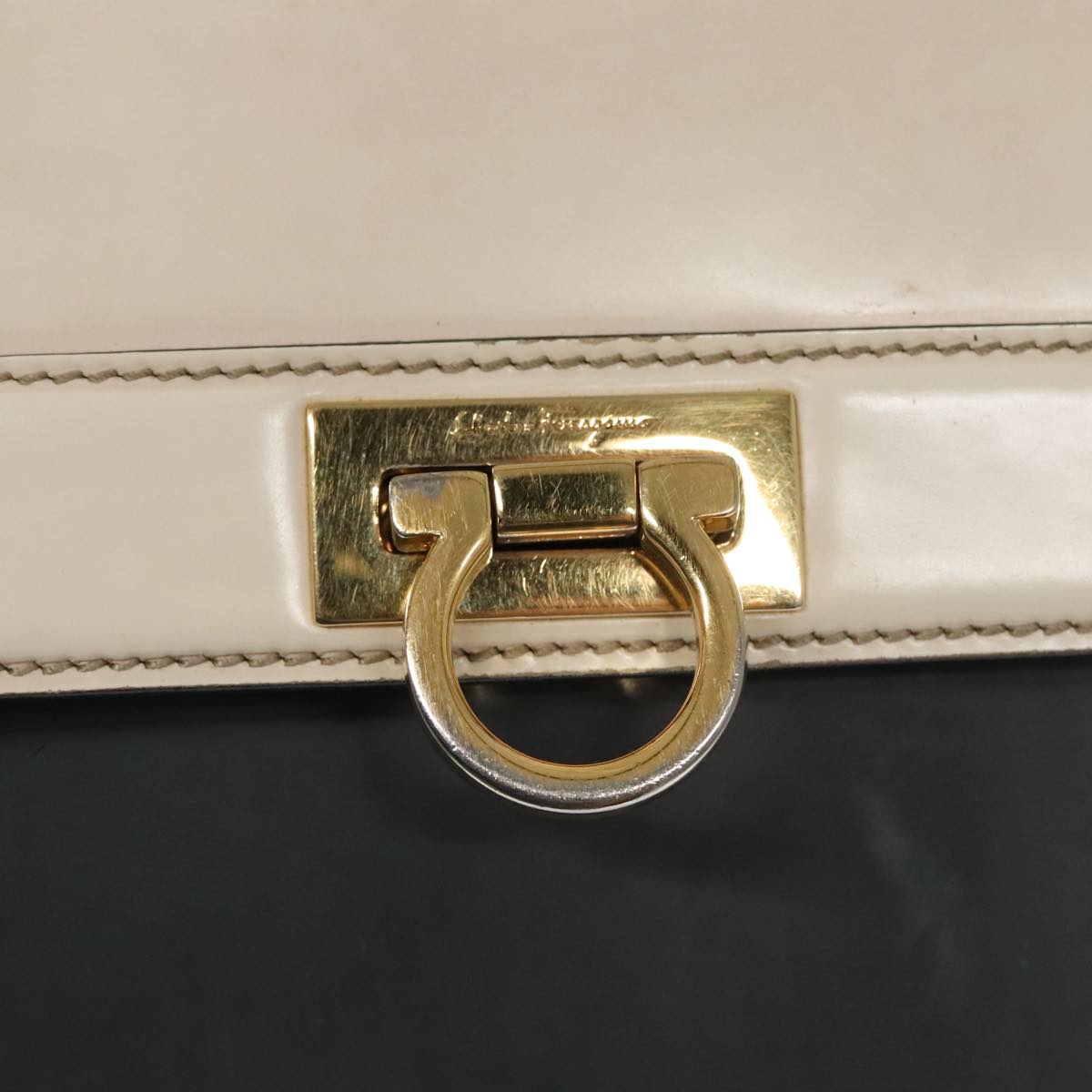 Salvatore Ferragamo Gancini Sofia Hand Bag Patent 2way Gray Gold Auth 94987