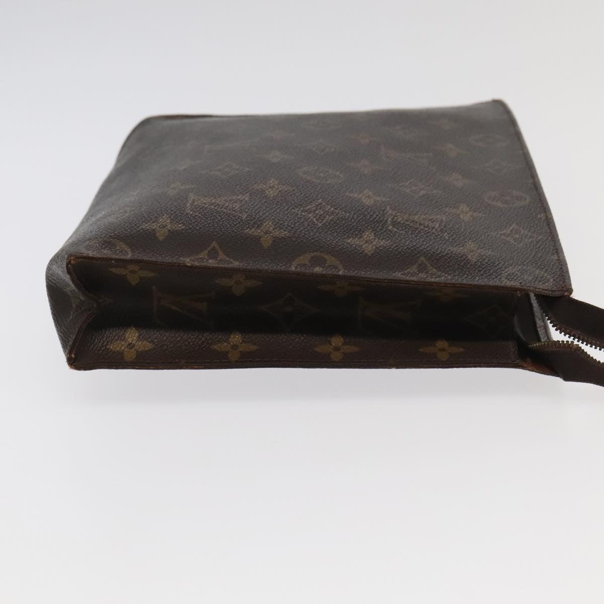 LOUIS VUITTON Monogram Poche Toilette 26 Pouch M47542 LV Auth 95078