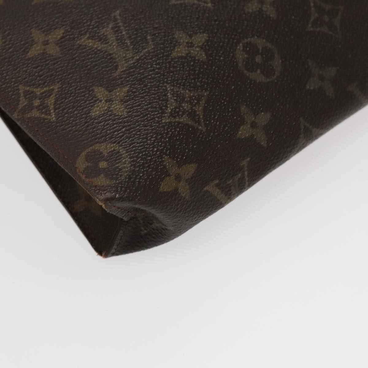 LOUIS VUITTON Monogram Poche Toilette 26 Pouch M47542 LV Auth 95078