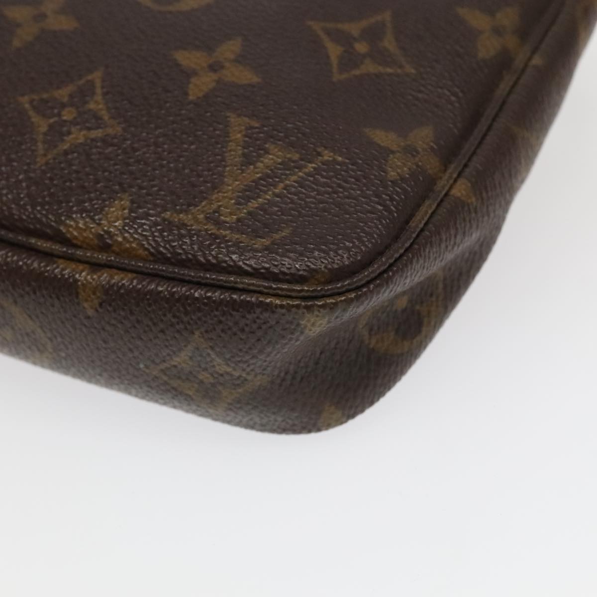 LOUIS VUITTON Monogram Pochette Accessoires Pouch M51980 LV Auth 95111