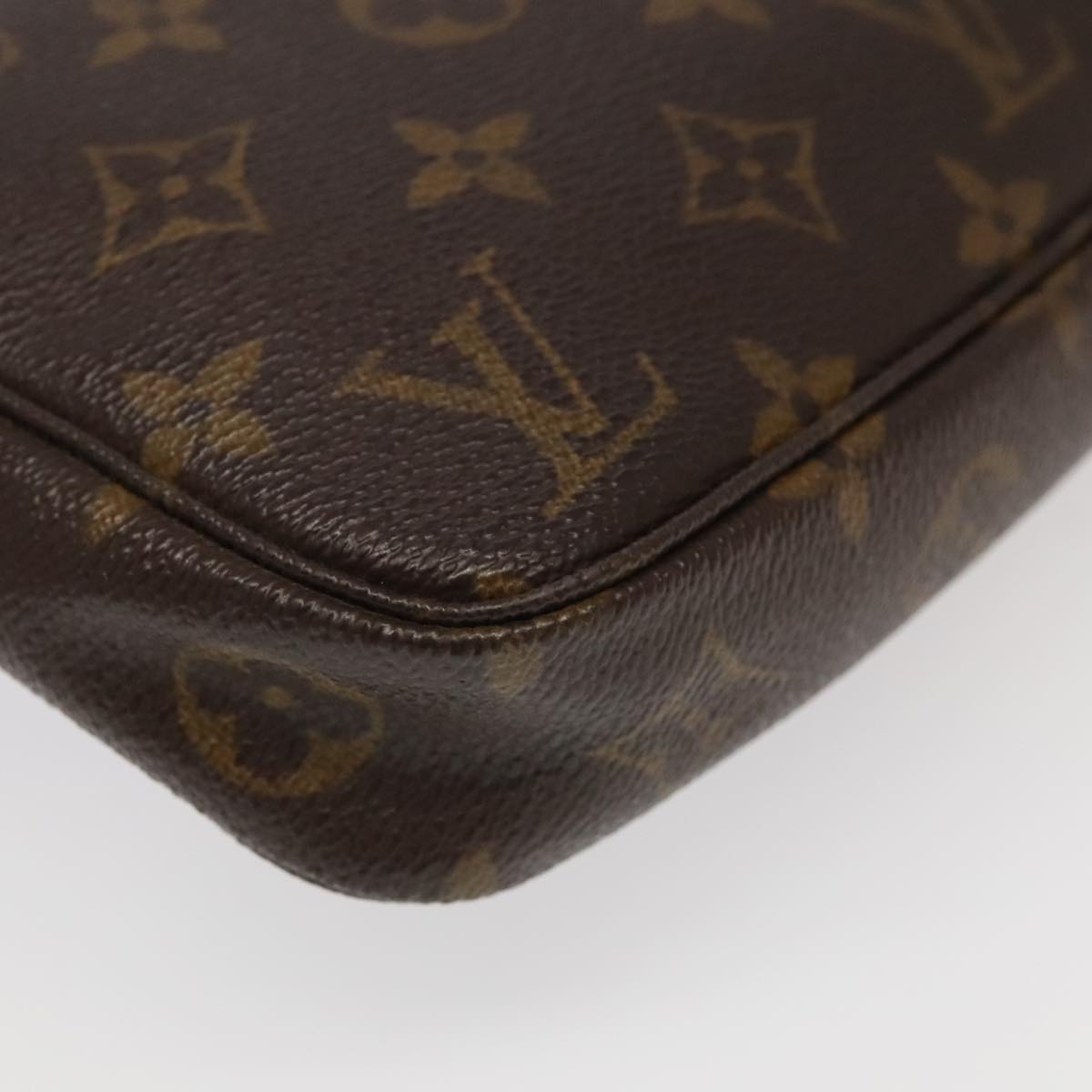 LOUIS VUITTON Monogram Pochette Accessoires Pouch M51980 LV Auth 95111