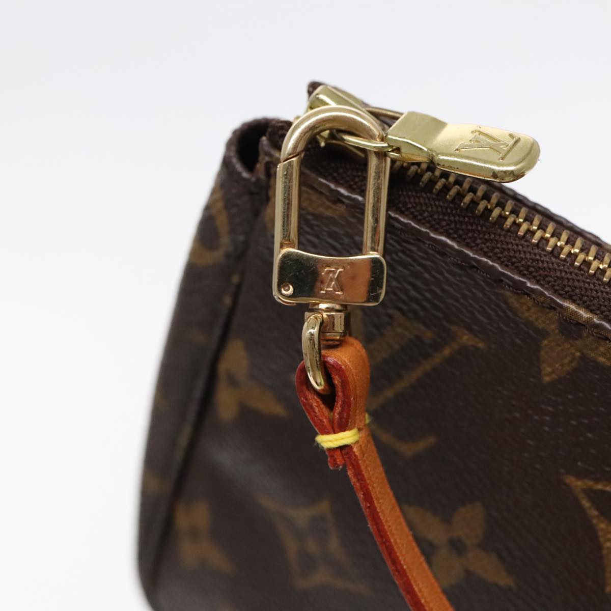 LOUIS VUITTON Monogram Pochette Accessoires Pouch M51980 LV Auth 95186