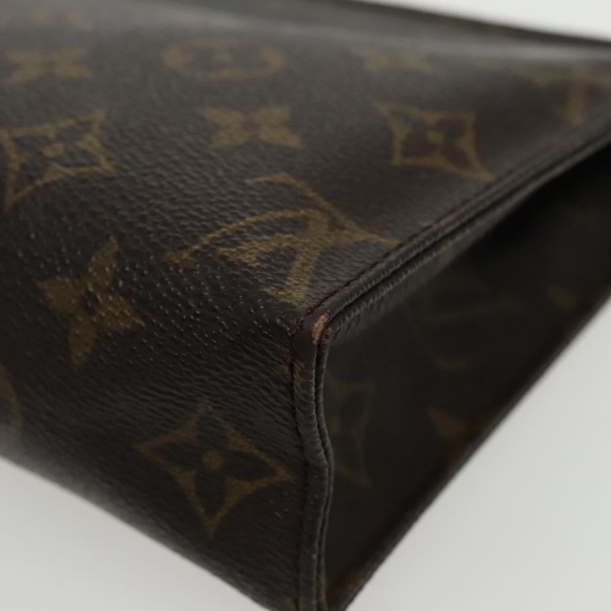 LOUIS VUITTON Monogram Poche Toilette 19 Pouch M47544 LV Auth 95213