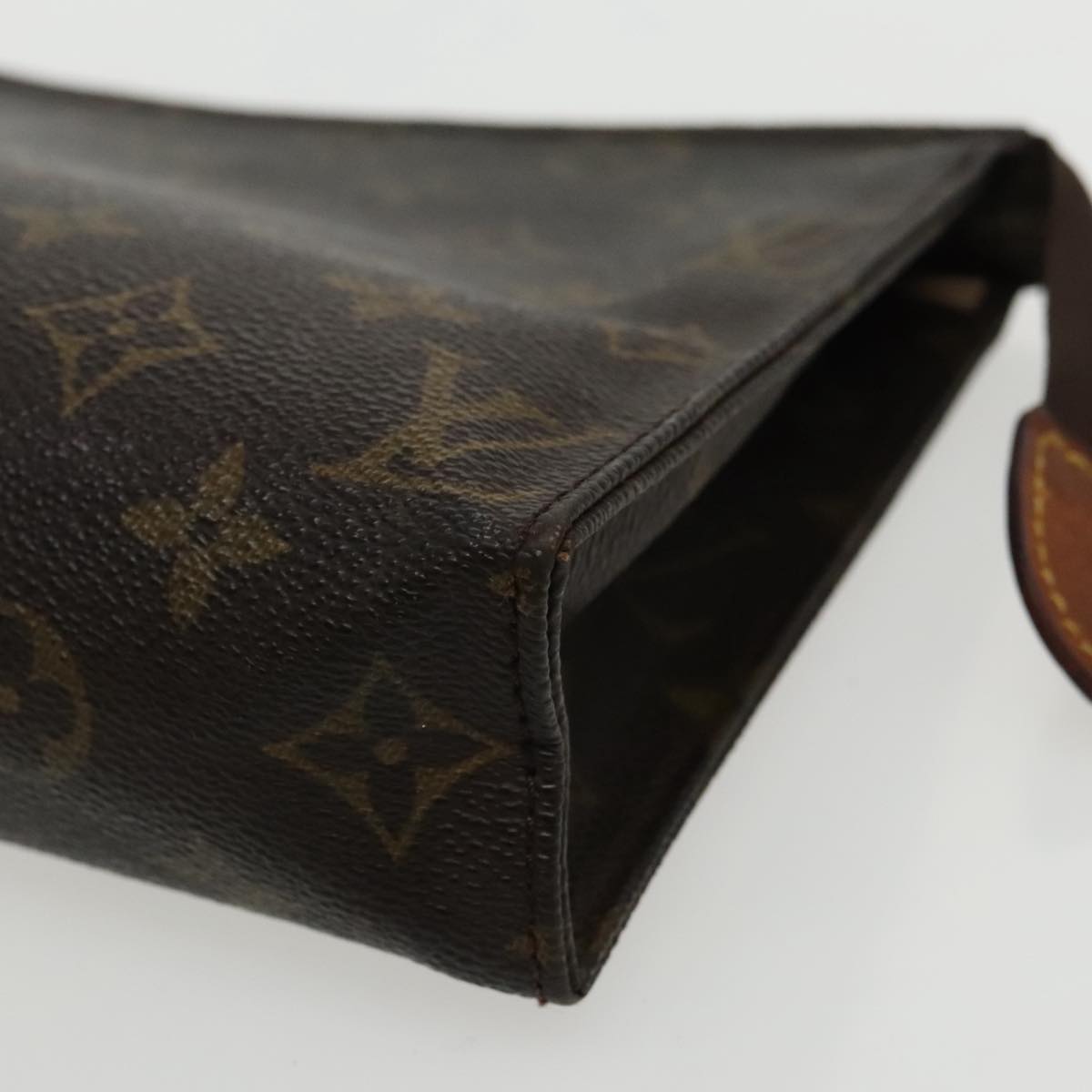 LOUIS VUITTON Monogram Poche Toilette 19 Pouch M47544 LV Auth 95213