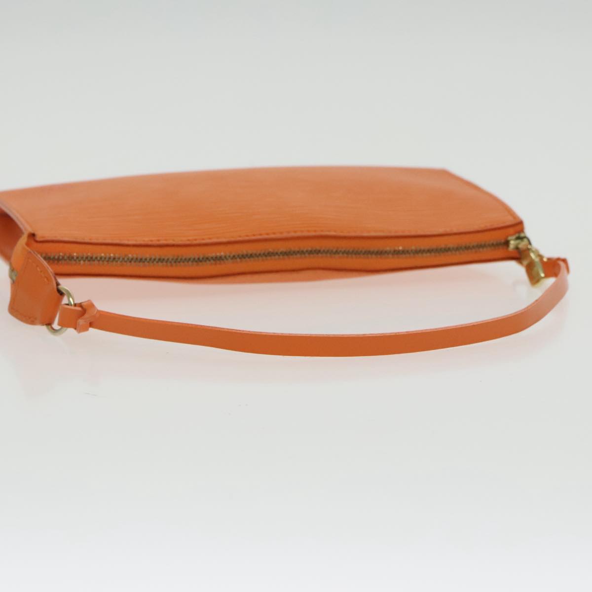 LOUIS VUITTON Epi Pochette Accessoires Pouch Orange Mandarin M5294H Auth 95388